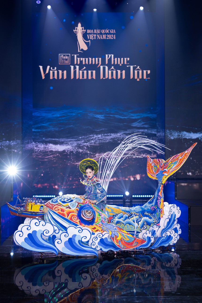 Trình diễn 73 thiết kế Trang phục Văn hóa Dân tộc tại Hoa hậu Quốc gia Việt Nam 2024 - Ảnh 2. Trình diễn 73 thiết kế Trang phục Văn hóa Dân tộc tại Hoa hậu Quốc gia Việt Nam 2024 - Ảnh 2.