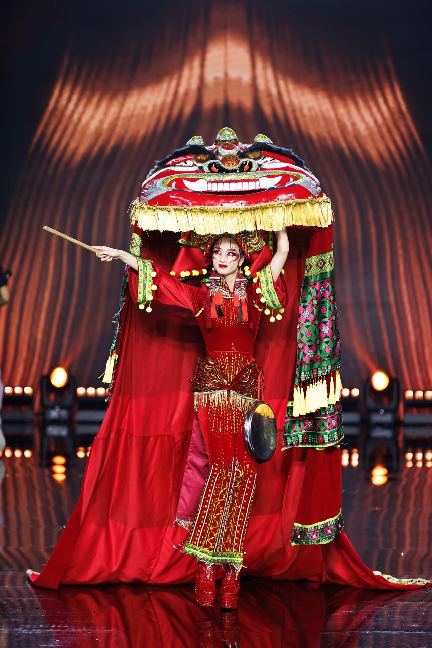 Bùng nổ đêm Trang phục Văn hóa Dân tộc tại Hoa hậu Quốc gia Việt Nam - Ảnh 4. Bùng nổ đêm Trang phục Văn hóa Dân tộc tại Hoa hậu Quốc gia Việt Nam - Ảnh 4.