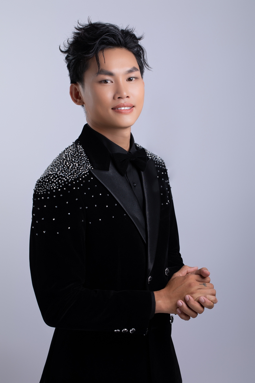 MC Lê Phước Tài: "Thích sự giản dị của H'Hen Niê khi cùng làm thiện nguyện" - Ảnh 1.