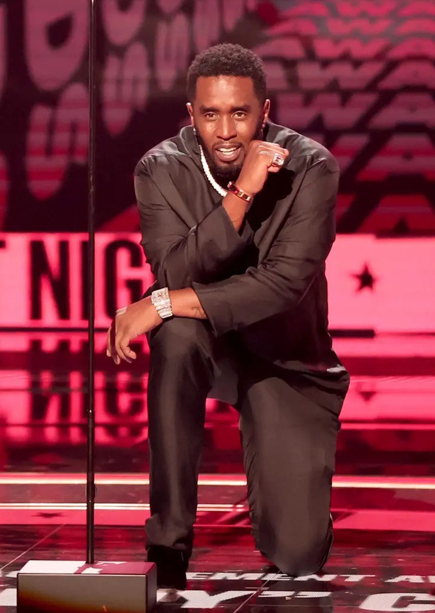 Sean 'Diddy' Combs bị cáo buộc chuốc thuốc, cưỡng hiếp một bé trai 10 tuổi trong buổi thử giọng năm 2005 - Ảnh 3.