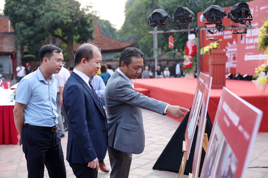 Điều đặc biệt tại Lễ trao giải Bùi Xuân Phái lần thứ 17  - Ảnh 9.