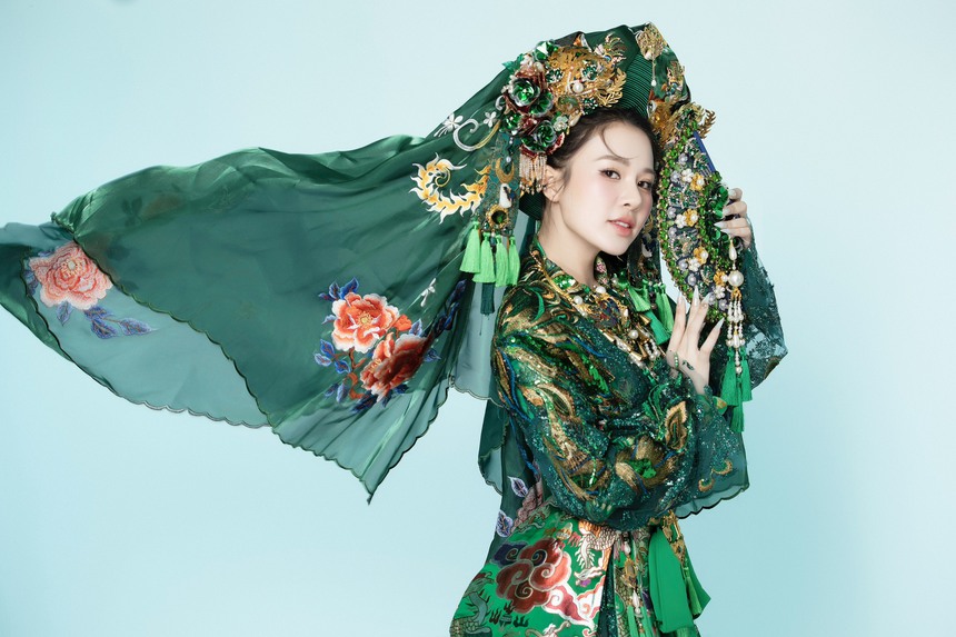 Hé lộ Trang phục dân tộc của á hậu Đỗ Hà Trang tại Hoa hậu Hoàn cầu 2024 - Ảnh 3. Hé lộ Trang phục dân tộc của á hậu Đỗ Hà Trang tại Hoa hậu Hoàn cầu 2024 - Ảnh 3.