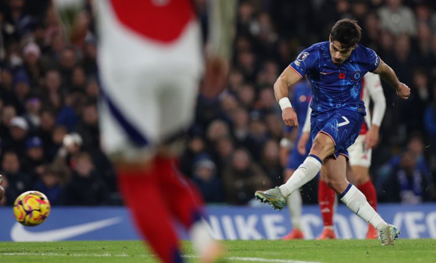 TRỰC TIẾP bóng đá Chelsea 1-1 Arsenal: Neto gỡ hòa - Ảnh 2. TRỰC TIẾP bóng đá Chelsea 1-1 Arsenal: Neto gỡ hòa - Ảnh 2.