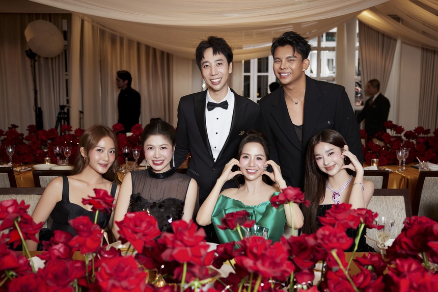 Dàn sao Việt hội tụ tại "Bản giao hưởng của nụ cười" - Ảnh 6. Dàn sao Việt hội tụ tại "Bản giao hưởng của nụ cười" - Ảnh 6.