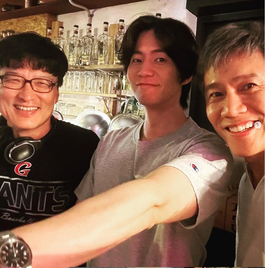 Những suy ngẫm cảm động của Song Jae Rim về sự sống và cái chết khi sinh thời - Ảnh 4. Những suy ngẫm cảm động của Song Jae Rim về sự sống và cái chết khi sinh thời - Ảnh 4.