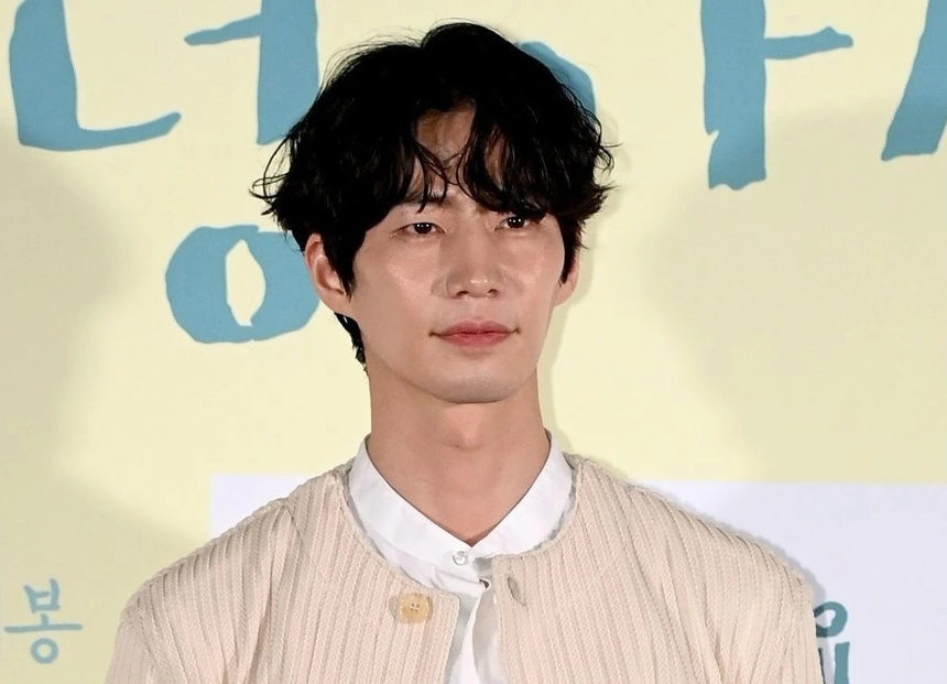 Song Jae Rim qua đời ở tuổi 39, tên MXH của anh là "bắt đầu một hành trình dài" - Ảnh 1.