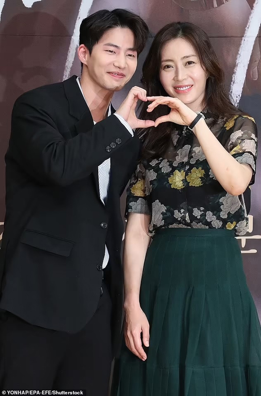 Song Jae Rim qua đời ở tuổi 39, tên MXH của anh là "bắt đầu một hành trình dài" - Ảnh 4.