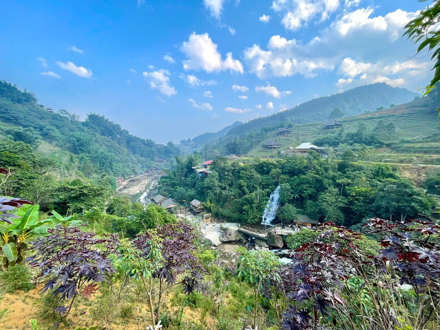 Sa Pa: Đón mùa cao điểm kích cầu du lịch với loạt lễ hội văn hoá, thể thao độc đáo - Ảnh 4. Sa Pa: Đón mùa cao điểm kích cầu du lịch với loạt lễ hội văn hoá, thể thao độc đáo - Ảnh 4.