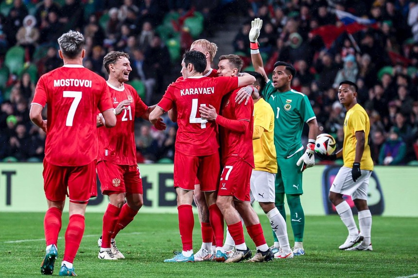 Tổ chức đá giao hữu hoành tráng như World Cup với đội yếu nhất Đông Nam Á, Nga lập 2 kỷ lục đặc biệt - Ảnh 4.