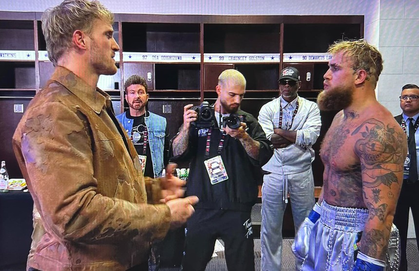 TRỰC TIẾP Mike Tyson vs Jake Paul hôm nay - Ảnh 2. TRỰC TIẾP Mike Tyson vs Jake Paul hôm nay - Ảnh 2.