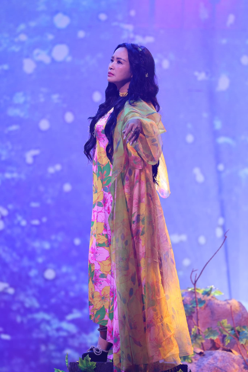 NSND Thanh Lam, ca sĩ Đông Hùng… cùng "khuấy đảo" đêm nhạc "Hà Nội Rock" - Ảnh 2. NSND Thanh Lam, ca sĩ Đông Hùng… cùng "khuấy đảo" đêm nhạc "Hà Nội Rock" - Ảnh 2.