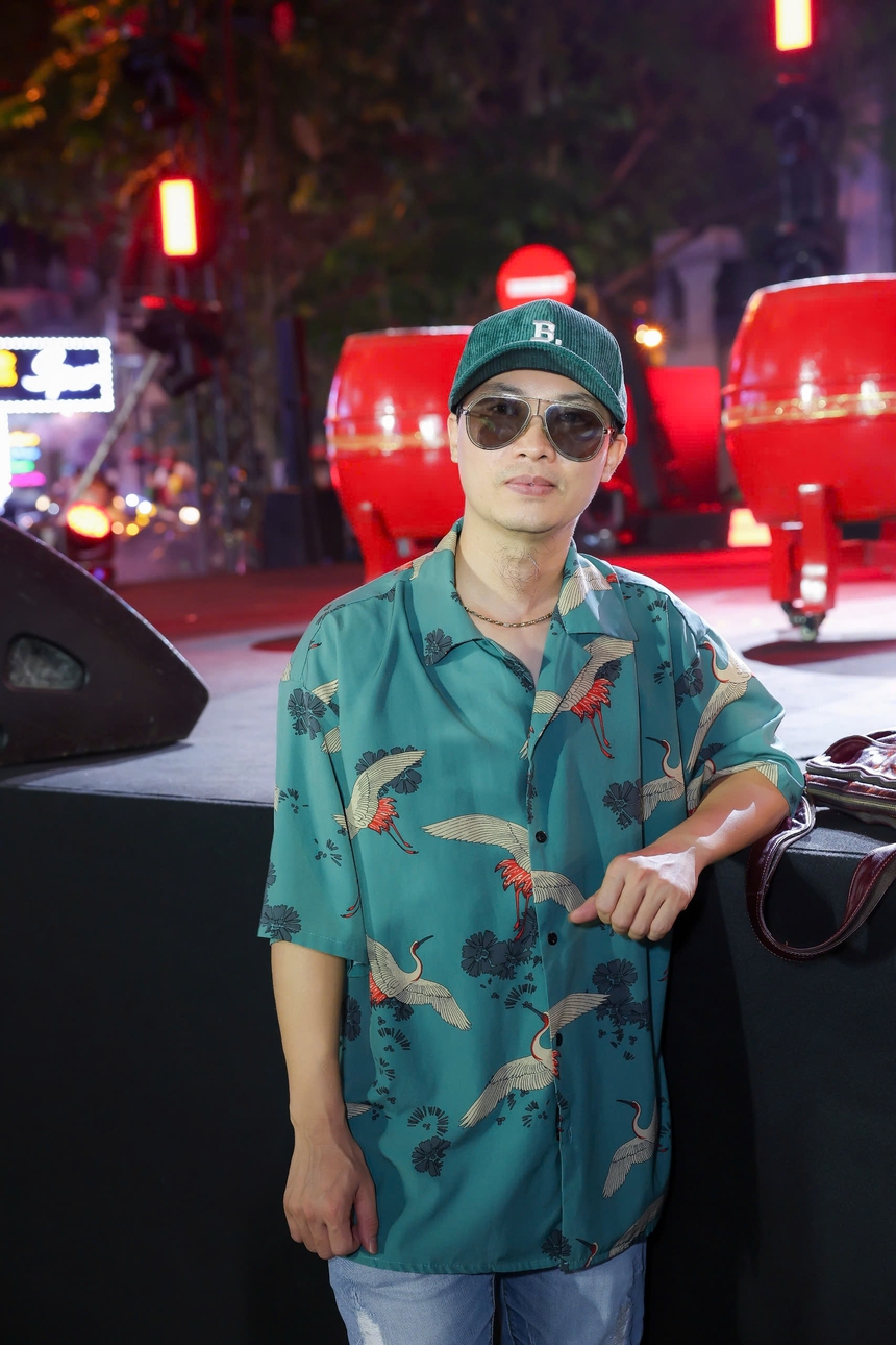 "Đại lộ" quy tụ dàn nghệ sĩ biểu diễn của trường Cao đẳng Nghệ thuật Hà Nội - Ảnh 7.