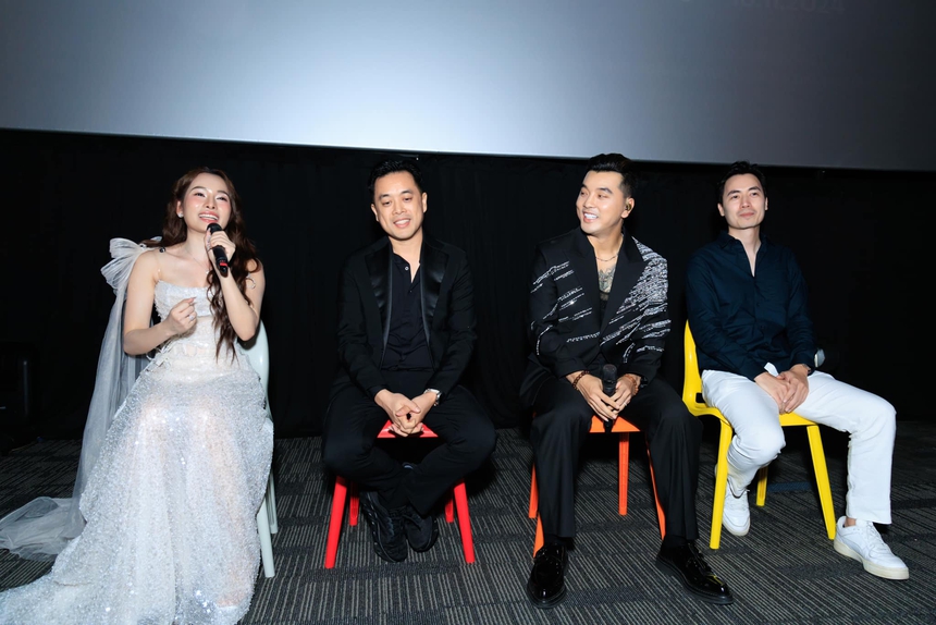 Sara Lưu không dám nhìn Ưng Hoàng Phúc khi lần đầu quay MV chung - Ảnh 4.