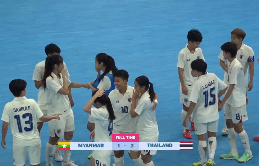ĐT Futsal nữ Thái Lan thắng Myanmar 2-1: Lời khẳng định sức mạnh trong cuộc đua vô địch Đông Nam Á 2024 - Ảnh 1. ĐT Futsal nữ Thái Lan thắng Myanmar 2-1: Lời khẳng định sức mạnh trong cuộc đua vô địch Đông Nam Á 2024 - Ảnh 1.