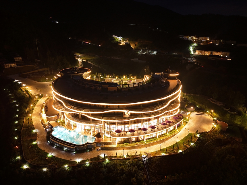 Sa Pa: Đón mùa cao điểm kích cầu du lịch với loạt lễ hội văn hoá, thể thao độc đáo - Ảnh 14. Sa Pa: Đón mùa cao điểm kích cầu du lịch với loạt lễ hội văn hoá, thể thao độc đáo - Ảnh 14.