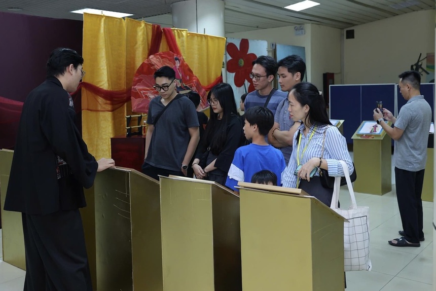 "Xuyên không" để về với Thị Mầu - Ảnh 4.