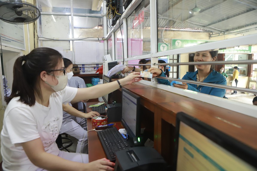 Nhiều điểm mới thuận tiện cho người bệnh bảo hiểm y tế, nhất là người bệnh ung thư - Ảnh 1. Nhiều điểm mới thuận tiện cho người bệnh bảo hiểm y tế, nhất là người bệnh ung thư - Ảnh 1.