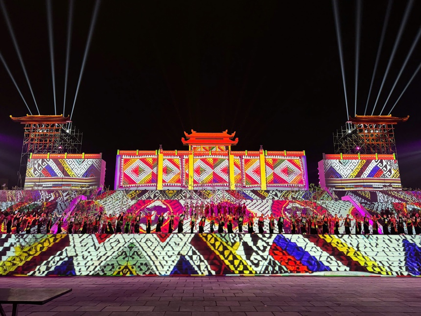 Loạt sự kiện không nên bỏ lỡ ở Festival Ninh Bình lần thứ III năm 2024 - Ảnh 1. Loạt sự kiện không nên bỏ lỡ ở Festival Ninh Bình lần thứ III năm 2024 - Ảnh 1.