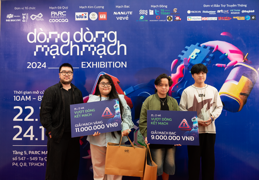 Tổ chức triễn lãm "Dòng Dòng Mạch Mạch" vì môi trường - Ảnh 2. Tổ chức triễn lãm "Dòng Dòng Mạch Mạch" vì môi trường - Ảnh 2.