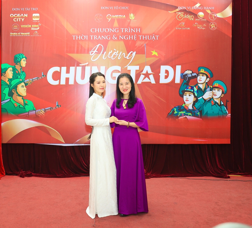 NTK Thuỳ Dung tổ chức chương trình thời trang - nghệ thuật "Đường chúng ta đi"  - Ảnh 1.