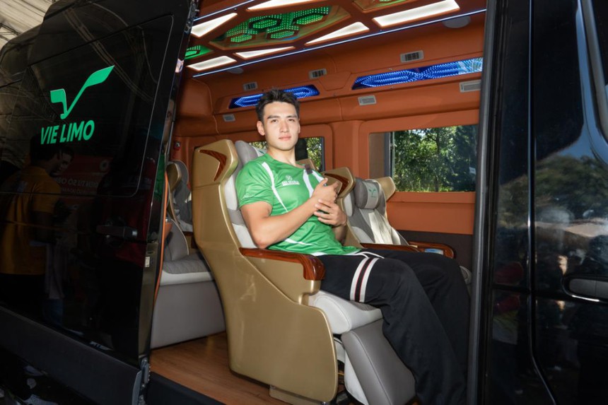 Roadshow Vie Limo "xúc tác" thêm lan tỏa Strong Vietnam Marathon 2024 rộng rãi tại TP. Vũng Tàu - Ảnh 9.