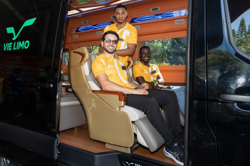 Roadshow Vie Limo "xúc tác" thêm lan tỏa Strong Vietnam Marathon 2024 rộng rãi tại TP. Vũng Tàu - Ảnh 11.