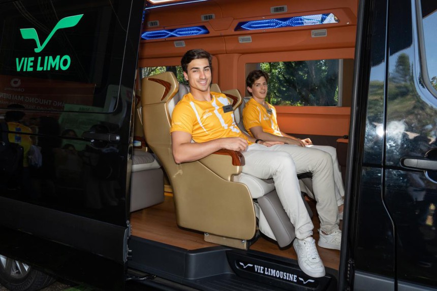 Roadshow Vie Limo "xúc tác" thêm lan tỏa Strong Vietnam Marathon 2024 rộng rãi tại TP. Vũng Tàu - Ảnh 12.