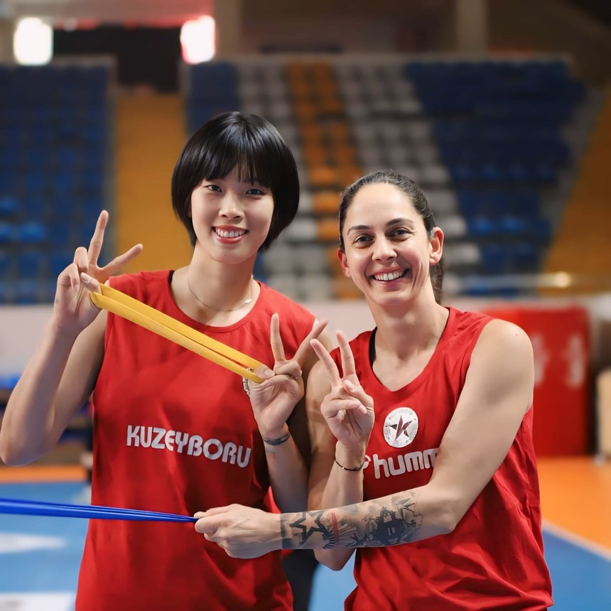 Trần Thị Thanh Thúy: Tiết lộ mới nhất về tình hình chấn thương và thời điểm xuất ngoại tiếp theo - Ảnh 1. Trần Thị Thanh Thúy: Tiết lộ mới nhất về tình hình chấn thương và thời điểm xuất ngoại tiếp theo - Ảnh 1.