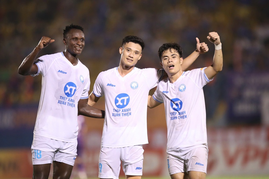 AFC Champions League Two 2024/25, Nam Định - Lee Man: Chiến thắng để đi tiếp - Ảnh 1. AFC Champions League Two 2024/25, Nam Định - Lee Man: Chiến thắng để đi tiếp - Ảnh 1.