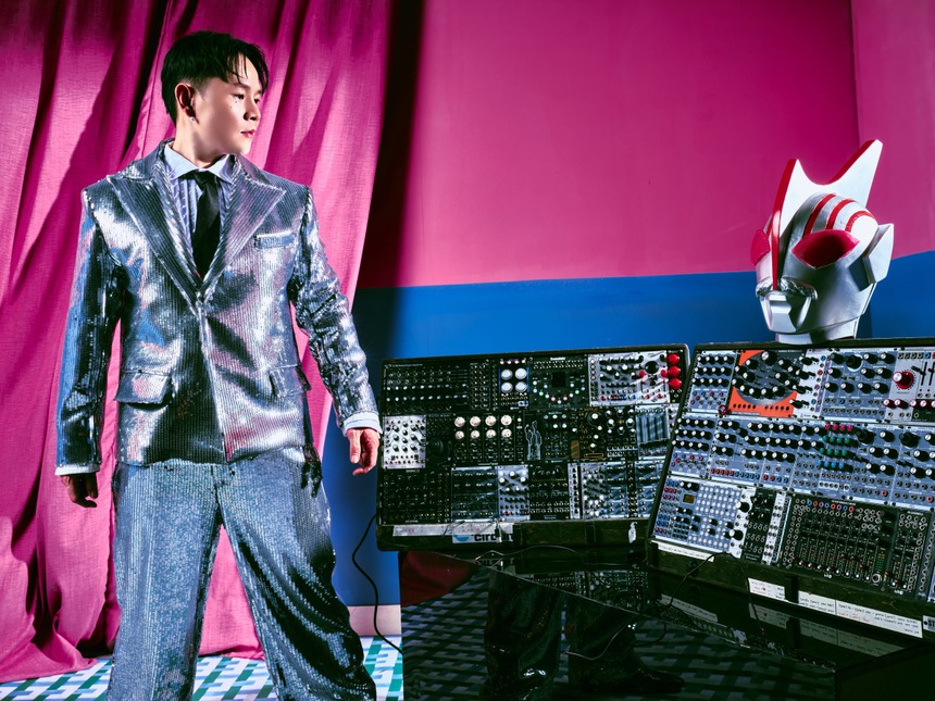 Câu chuyện người nghệ sĩ đằng sau MV "Duyên kiếp cầm ca" của Binz  - Ảnh 2.