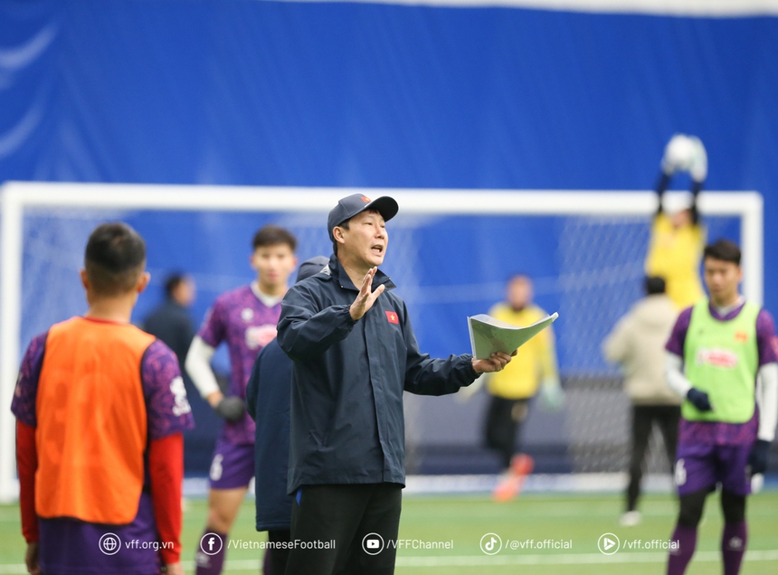 Đối thoại cuối tuần, Chuyên gia Đoàn Minh Xương: “Thử nghiệm tối đa để tìm bộ khung ưng ý” - Ảnh 1. Đối thoại cuối tuần, Chuyên gia Đoàn Minh Xương: “Thử nghiệm tối đa để tìm bộ khung ưng ý” - Ảnh 1.