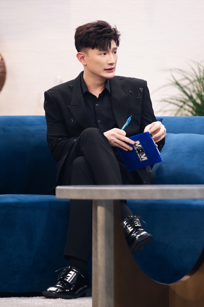 Đinh Hà Uyên Thư tiết lộ về những thất bại đầu đời là do bản thân “không chân thành” - Ảnh 2. Đinh Hà Uyên Thư tiết lộ về những thất bại đầu đời là do bản thân “không chân thành” - Ảnh 2.