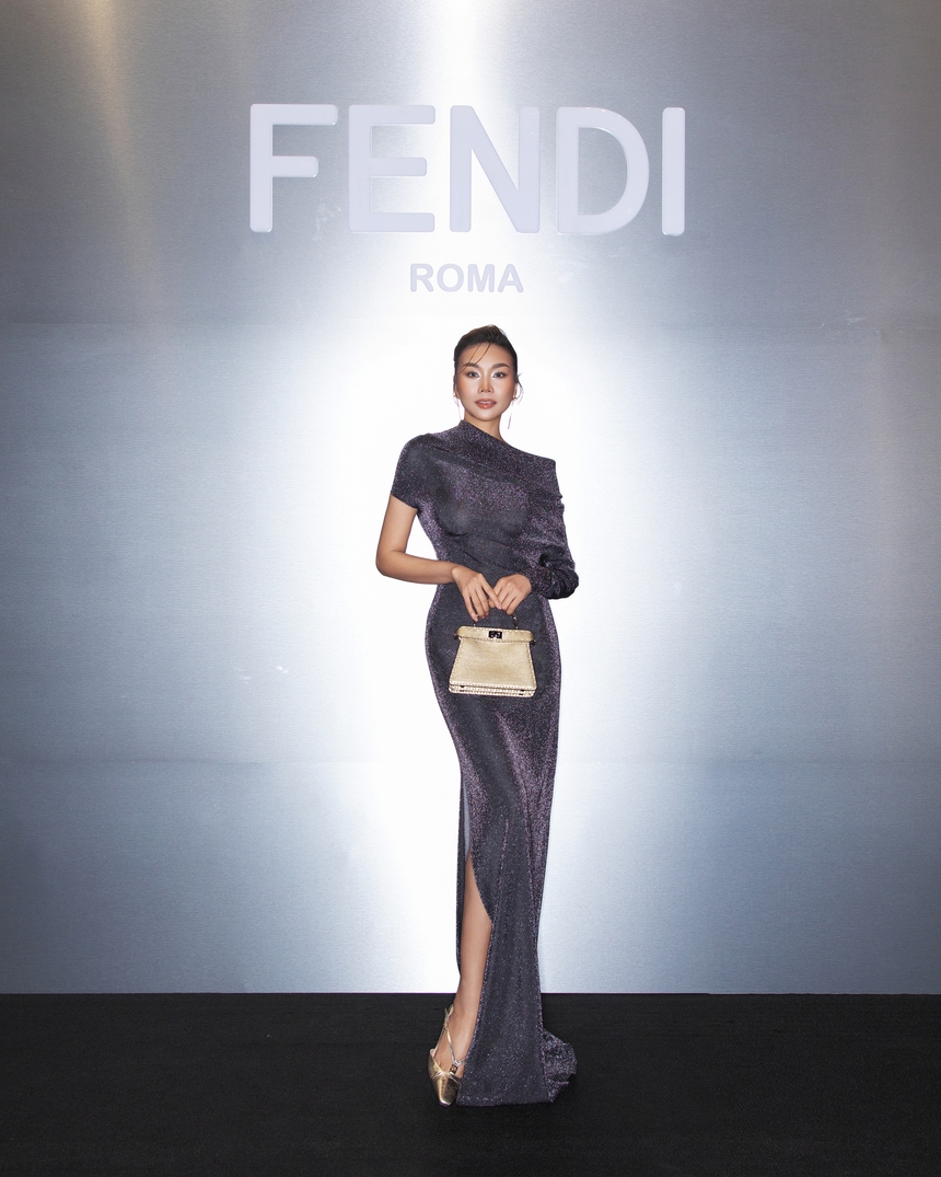 Thanh Hằng đắt show các thương hiệu cao cấp - Ảnh 1. Thanh Hằng đắt show các thương hiệu cao cấp - Ảnh 1.