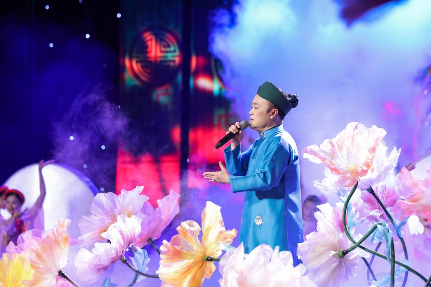 Dàn nghệ sĩ nhiều thế hệ quy tụ trong chương trình "Tết vạn lộc 2025" - Ảnh 1.