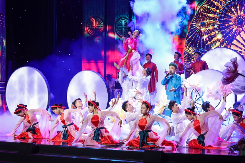 Dàn nghệ sĩ nhiều thế hệ quy tụ trong chương trình "Tết vạn lộc 2025" - Ảnh 2.