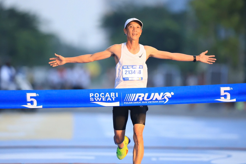 Hơn 8 nghìn VĐV chạy vì tương lai tốt đẹp hơn - Ảnh 3.