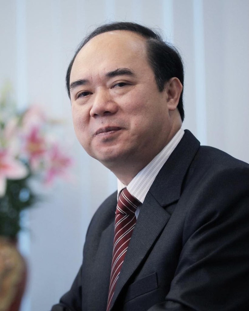 Trường ca "Hốc chọ" của Bùi Sỹ Hoa: Bay lên từ nặng đằm chân chất - Ảnh 1. Trường ca "Hốc chọ" của Bùi Sỹ Hoa: Bay lên từ nặng đằm chân chất - Ảnh 1.