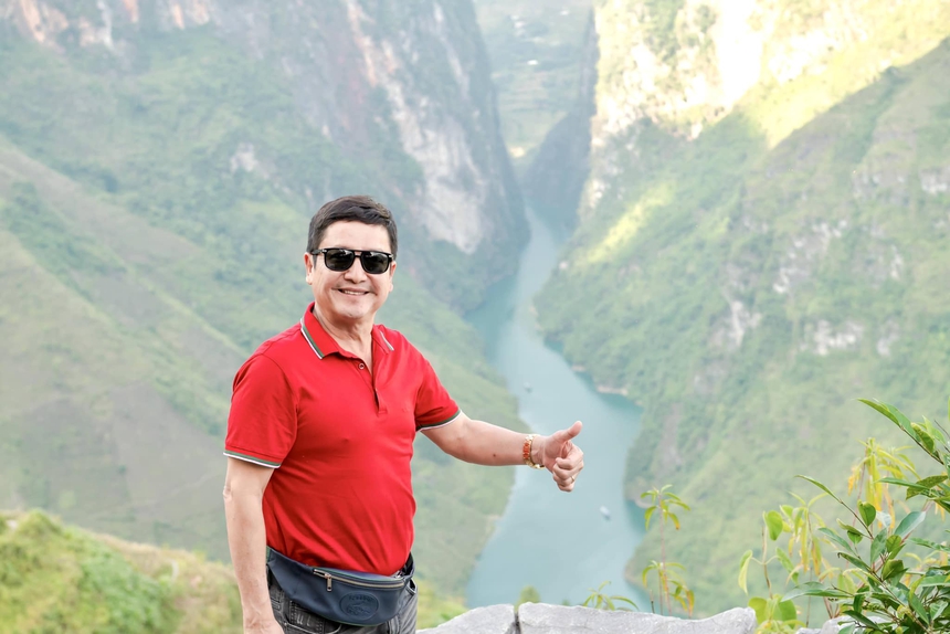 Chí Trung đăng video thanh minh về căn nhà bị đồn có giá hơn chục tỷ - Ảnh 3. Chí Trung đăng video thanh minh về căn nhà bị đồn có giá hơn chục tỷ - Ảnh 3.