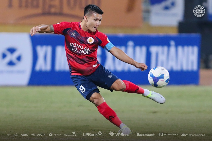 Danh sách chi tiết đề cử QBV Việt Nam: Hoàng Đức, Văn Lâm và Đình Bắc góp mặt; sao trẻ HAGL có tên ở 1 hạng mục - Ảnh 1. Danh sách chi tiết đề cử QBV Việt Nam: Hoàng Đức, Văn Lâm và Đình Bắc góp mặt; sao trẻ HAGL có tên ở 1 hạng mục - Ảnh 1.