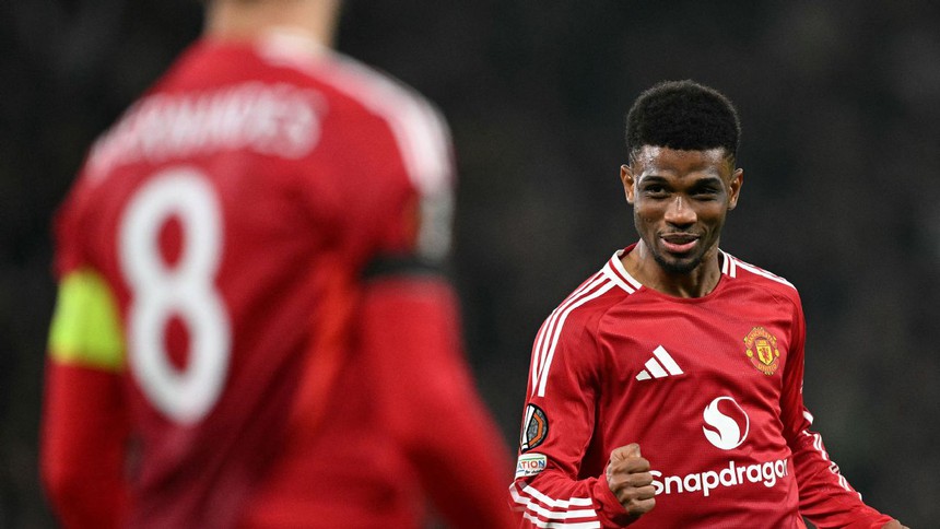 Thần đồng 22 tuổi rực sáng, MU có chiến thắng đầu tiên tại Europa League - Ảnh 1. Thần đồng 22 tuổi rực sáng, MU có chiến thắng đầu tiên tại Europa League - Ảnh 1.