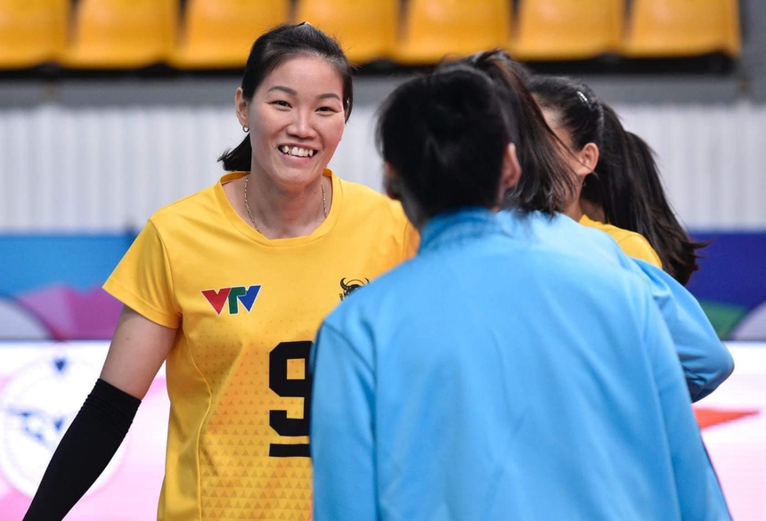 Tin nóng thể thao sáng 9/11: Huyền thoại Ngọc Hoa tái xuất ấn tượng ở tuổi 37, HLV ĐT Việt Nam tiết lộ bí quyết vào chung kết - Ảnh 1. Tin nóng thể thao