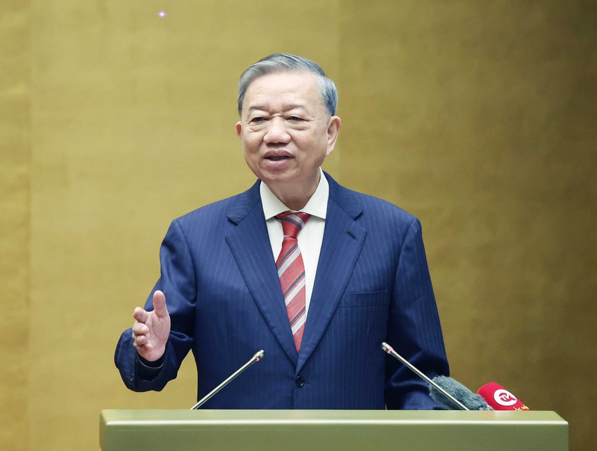 Phát biểu của Tổng Bí thư Tô Lâm tại Hội nghị toàn quốc quán triệt, triển khai tổng kết việc thực hiện Nghị quyết số 18 và một số nội dung quan trọng - Ảnh 2. Phát biểu của Tổng Bí thư Tô Lâm tại Hội nghị toàn quốc quán triệt, triển khai tổng kết việc thực hiện Nghị quyết số 18 và một số nội dung quan trọng - Ảnh 2.