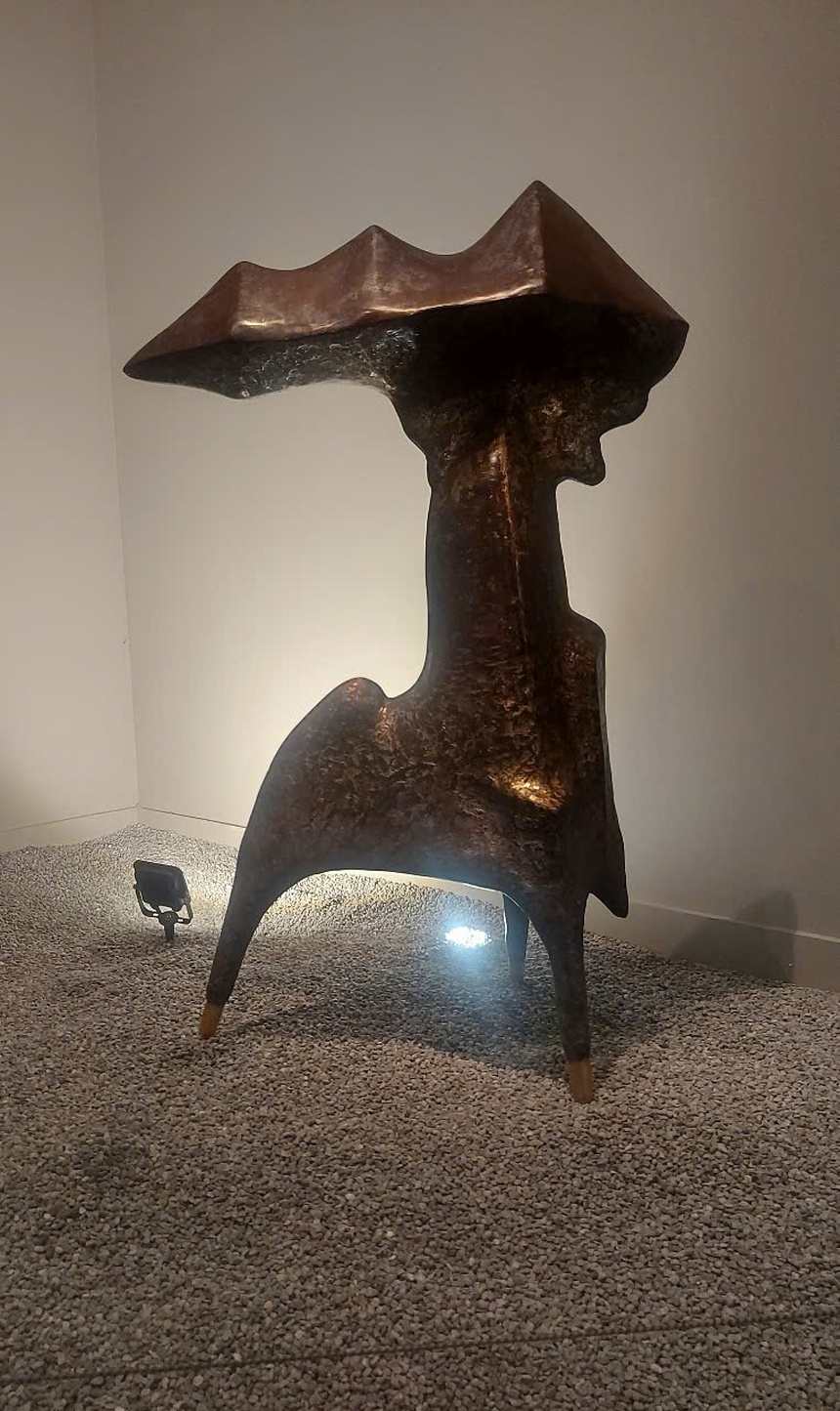 Triển lãm "Vọng sơn" và "Khải sinh": Hành trình của những cái tôi điêu khắc - Ảnh 8.