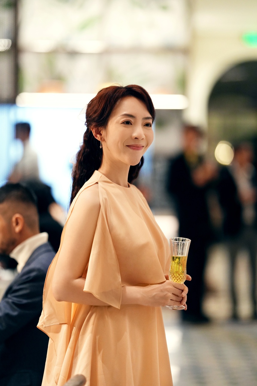 Thu Trang kể kỷ niệm lần đầu làm việc với Hoa hậu Thiên Ân ở "Nụ hôn bạc tỷ" - Ảnh 4.