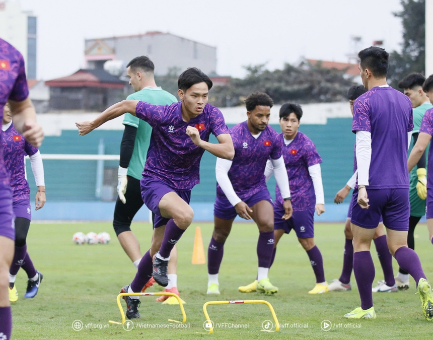 Sao trẻ tuyển Việt Nam khoe học hỏi được nhiều từ Xuân Son - Ảnh 1.