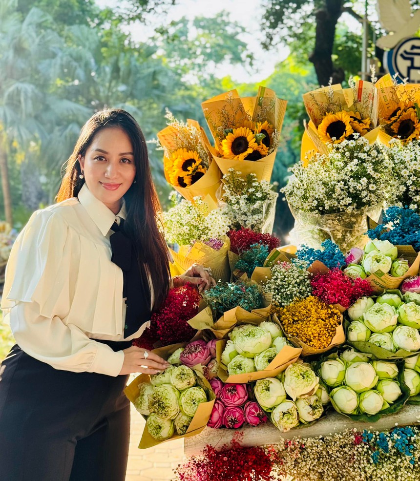 Nhan sắc Khánh Thi trước và sau khi giảm thành công 12kg - Ảnh 4.