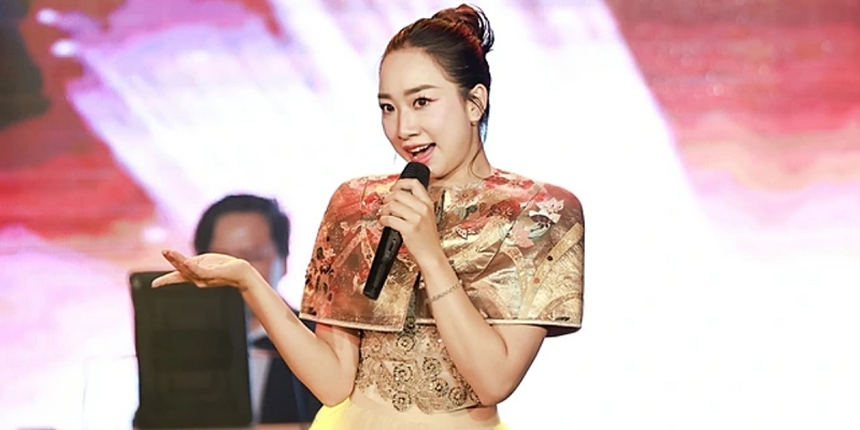 Tô Thu Hà đạt giải Quán quân cuộc thi Tiếng hát Việt toàn cầu 2024 - Ảnh 3. Tô Thu Hà đạt giải Quán quân cuộc thi Tiếng hát Việt toàn cầu 2024 - Ảnh 3.