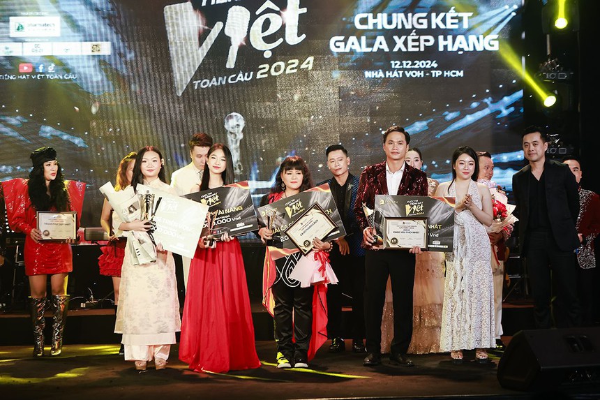 Tô Thu Hà đạt giải Quán quân cuộc thi Tiếng hát Việt toàn cầu 2024 - Ảnh 5. Tô Thu Hà đạt giải Quán quân cuộc thi Tiếng hát Việt toàn cầu 2024 - Ảnh 5.