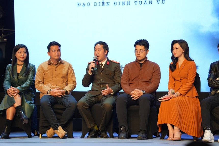 Phim "Đội điều tra số 7" phần 2: Đưa tội phạm tâm lý, biến thái "lên sóng" truyền hình - Ảnh 2.