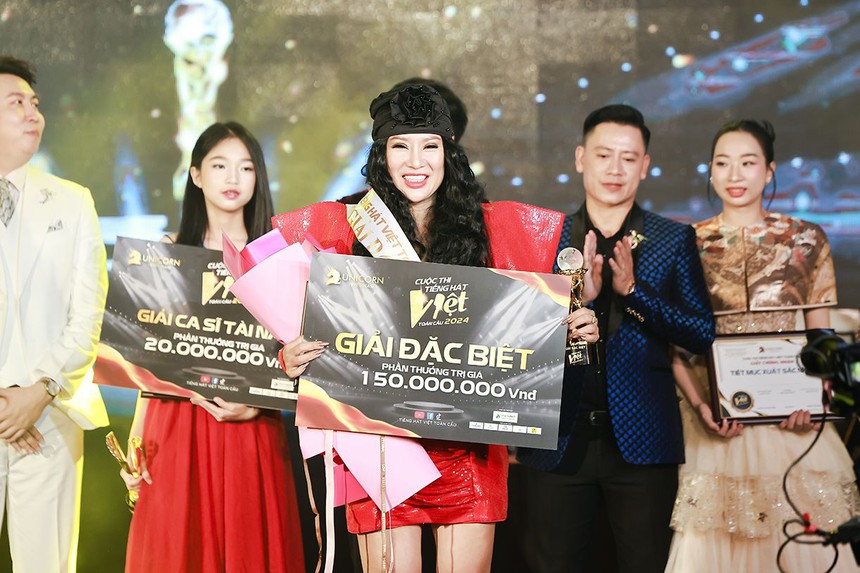 Tô Thu Hà đạt giải Quán quân cuộc thi Tiếng hát Việt toàn cầu 2024 - Ảnh 4. Tô Thu Hà đạt giải Quán quân cuộc thi Tiếng hát Việt toàn cầu 2024 - Ảnh 4.